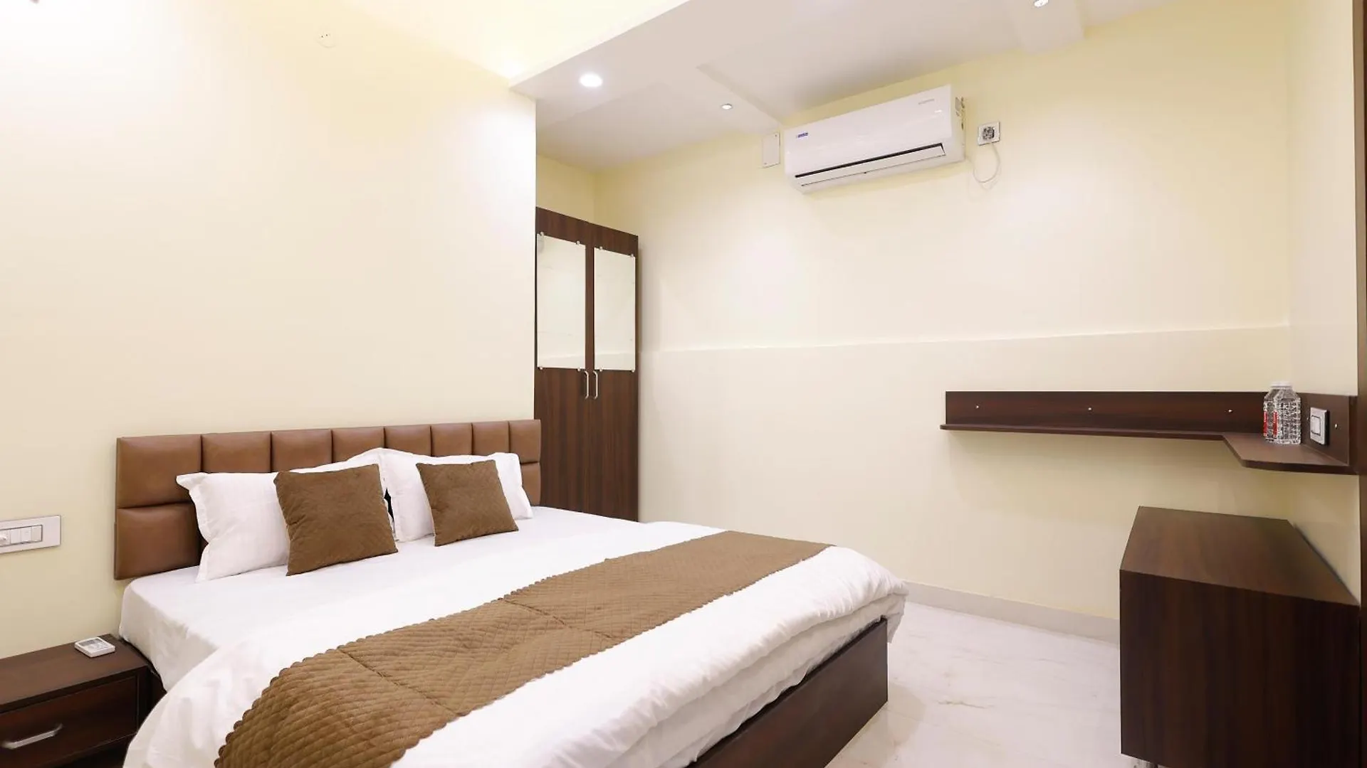 Kudos Lush Homestay Varanasi