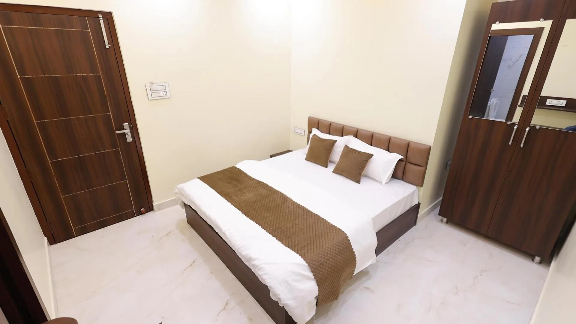 Kudos Lush Homestay Varanasi 0*,  India